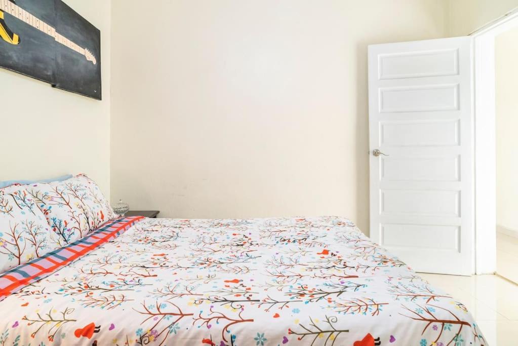 Habitacion Cerca Al Mar Y Zona Colonial Санто-Доминго Экстерьер фото